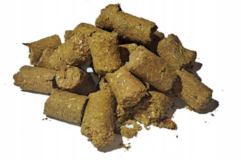 Naturalne smaczki dla koni jabłko-mięta Meadow Meal Snack 1kg